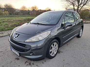 Peugeot 207 1.4