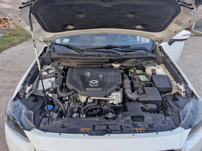 Mazda CX-3 4x4 PERLA BELA