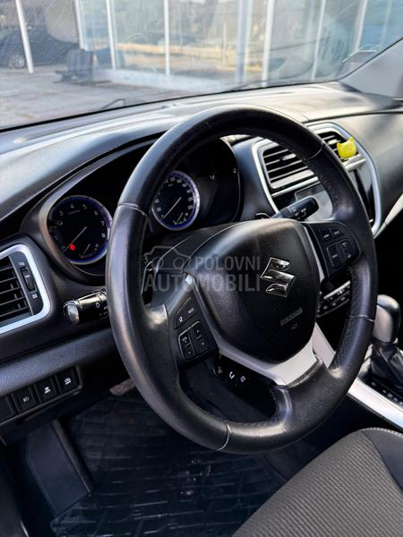 Suzuki SX4 S-Cross 4WD ELEGANCE