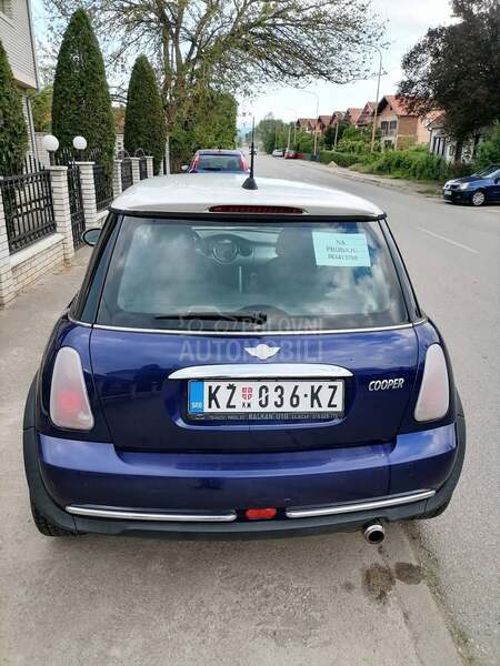 MINI Cooper 1.6