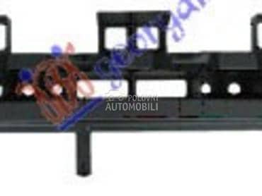 SINA ZADNJEG BRANIKA PLASTICNA za Renault Clio od 2013. do 2016. god.