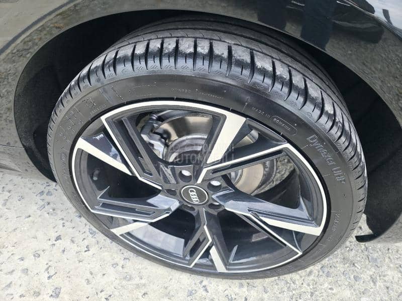 Audi A5 2.0 g-tron Audi A5 2.0 g-tron