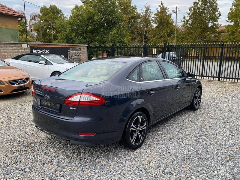 Ford Mondeo 