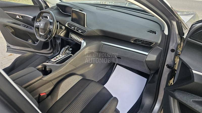 Peugeot 3008 N.A.V.I