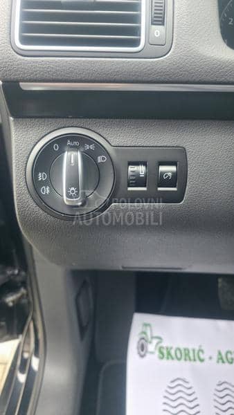 Volkswagen Touran 1.4 tsi DSG CH