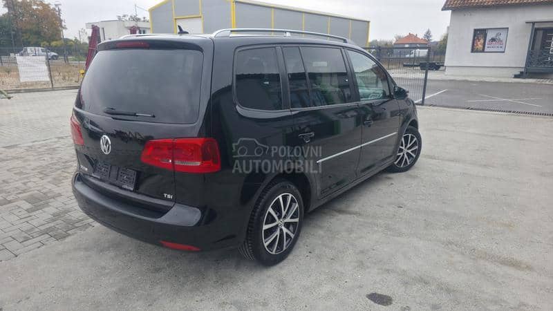 Volkswagen Touran 1.4 tsi DSG CH