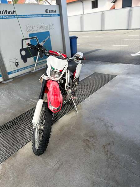 Honda cre125