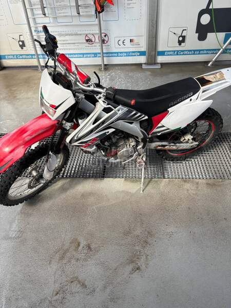 Honda cre125