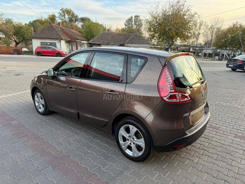 Renault Scenic 1.5dci X-mod/BOSE