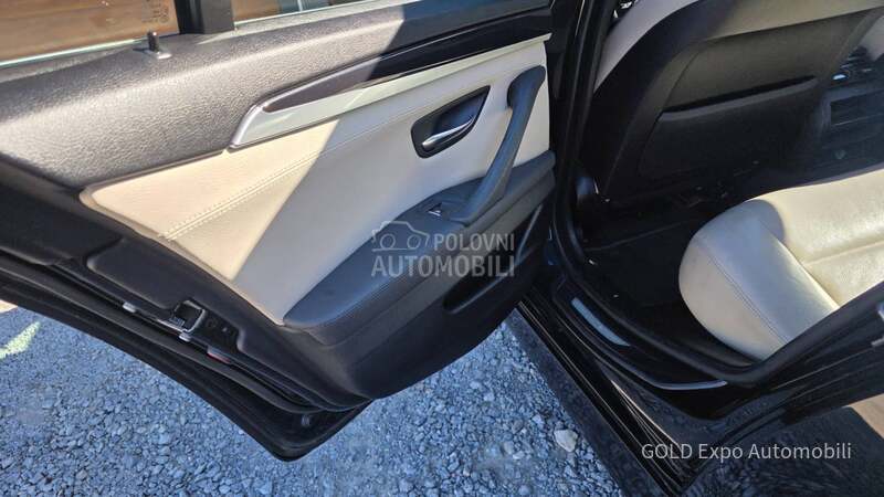 BMW 520 2.0D F11 SPORT AUT