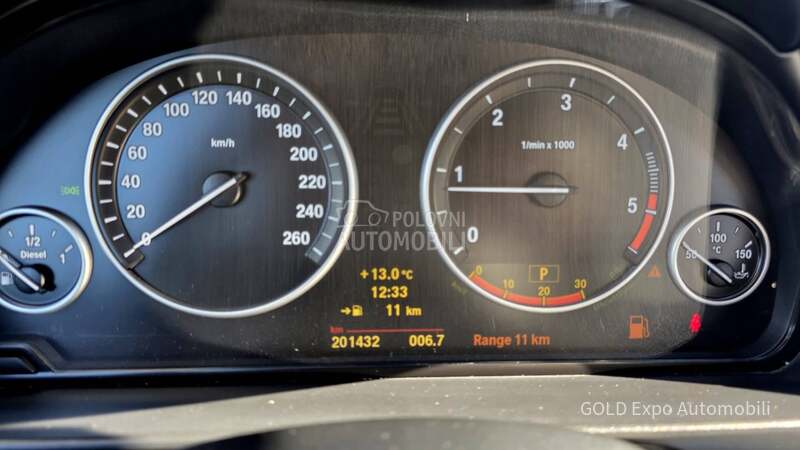 BMW 520 2.0D F11 SPORT AUT