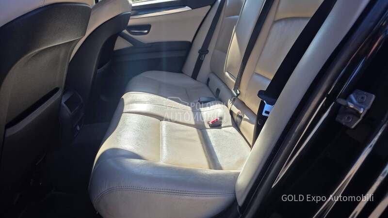 BMW 520 2.0D F11 SPORT AUT