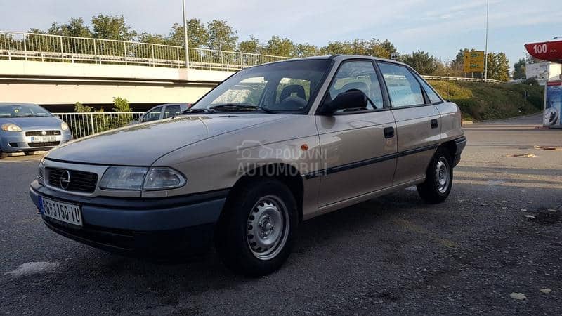 Opel Astra F 1.4 8v