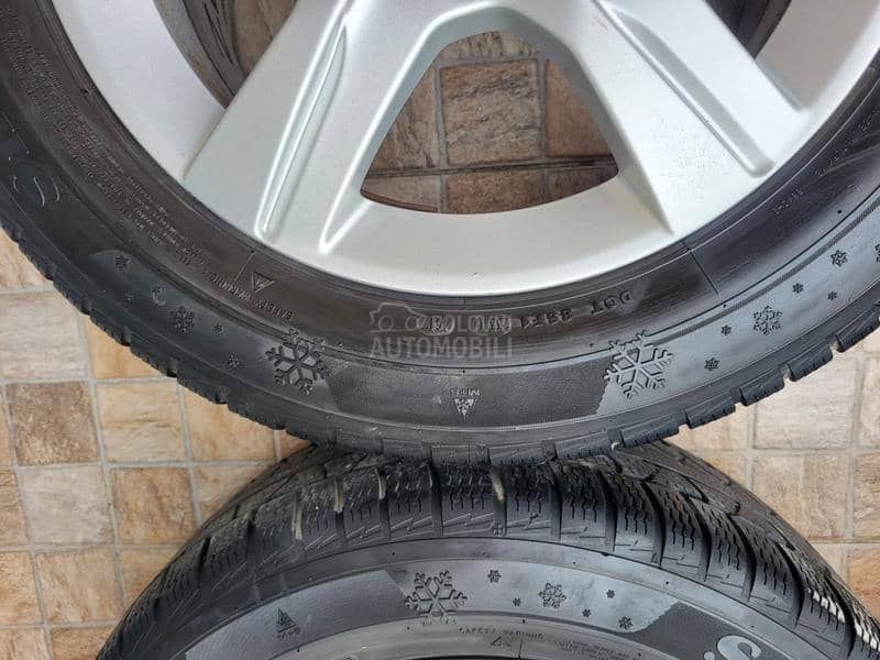 Petlas 215/60 R16 Zimska