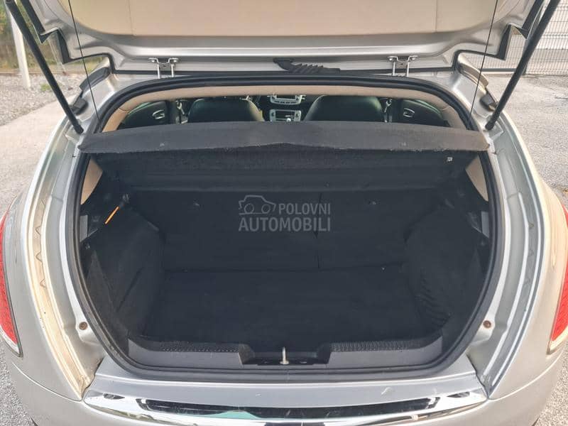 Lancia Delta 1.6mjet