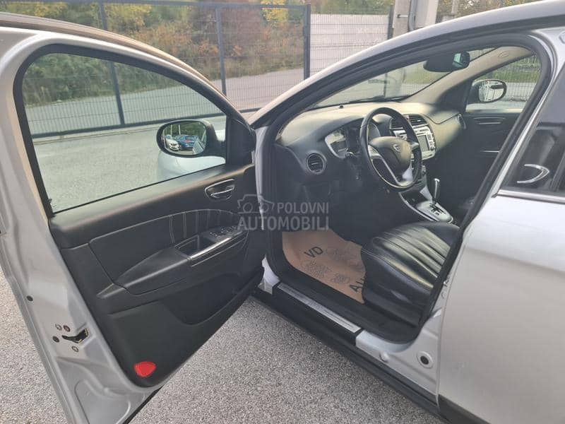 Lancia Delta 1.6mjet