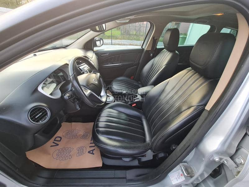 Lancia Delta 1.6mjet