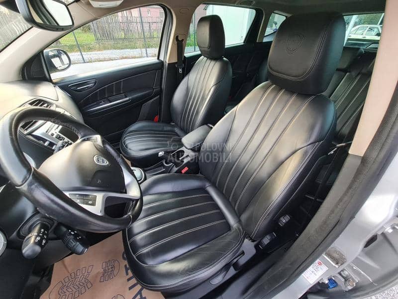 Lancia Delta 1.6mjet