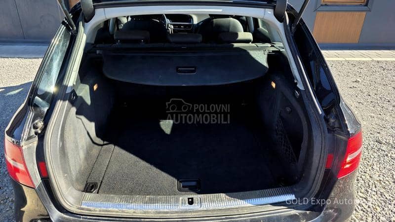 Audi A4 2.0TDi RESTY LED
