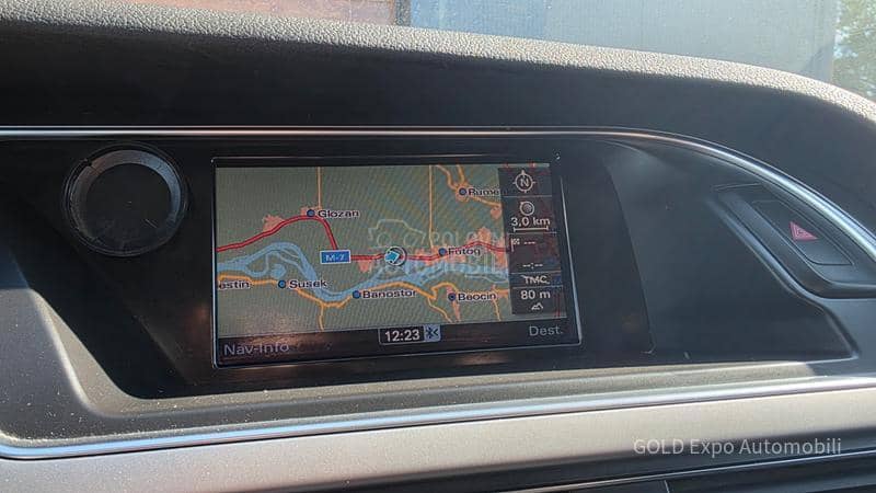 Audi A4 2.0TDi RESTY LED