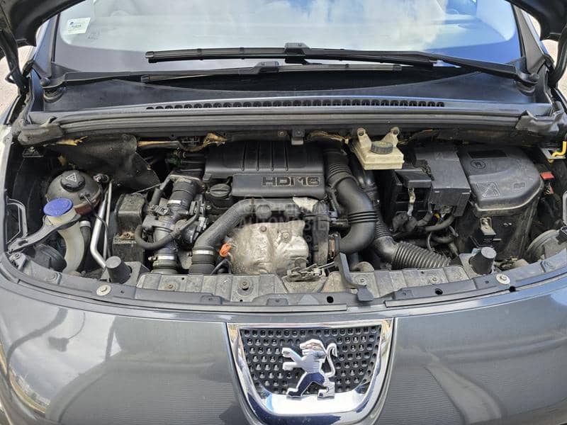 Peugeot 3008 1.6 HDI Peugeot 3008 1.6 HDI