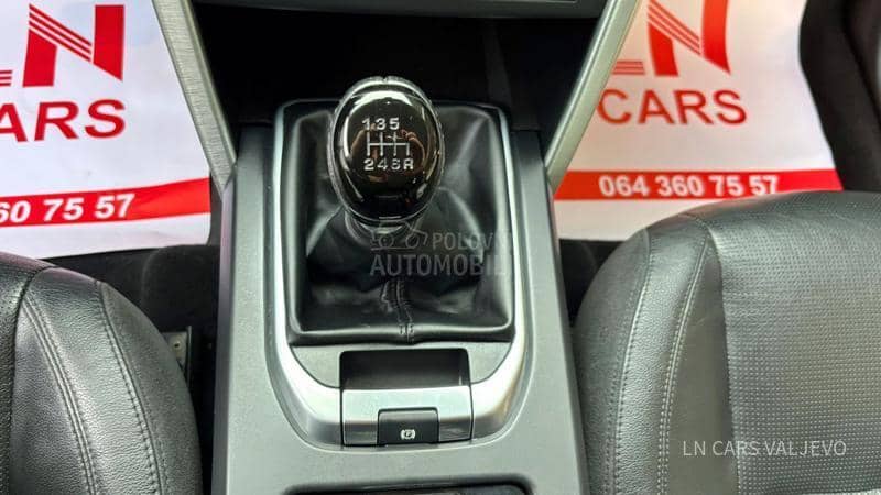 Land Rover Discovery Sport 2.0TD4/4WD/HSE