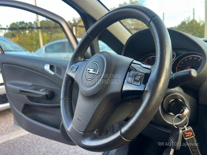 Opel Corsa D 1.3CDTI COSMO