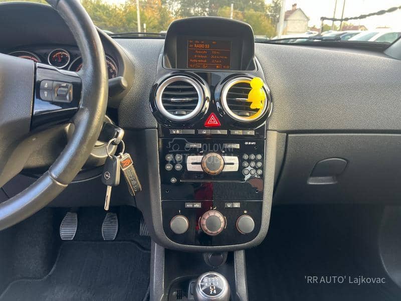 Opel Corsa D 1.3CDTI COSMO