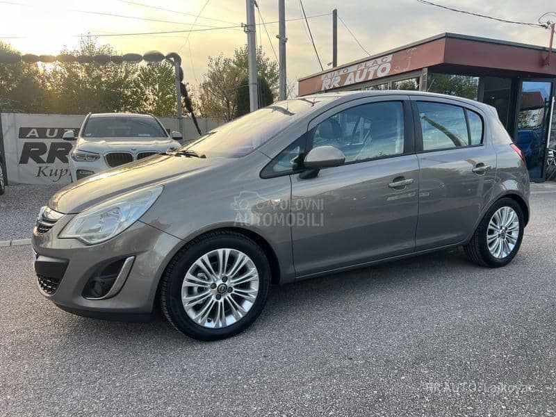 Opel Corsa D 1.3CDTI COSMO