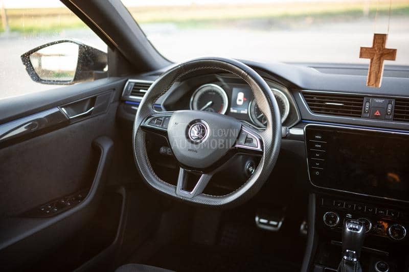 Škoda Superb SportLine