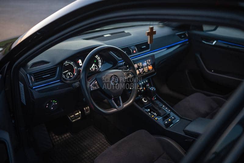 Škoda Superb SportLine