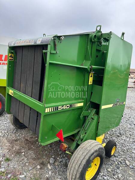 John Deere 540 automatsko