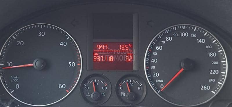 Volkswagen Golf 5 1.9 TDI PER.FEK.TAN