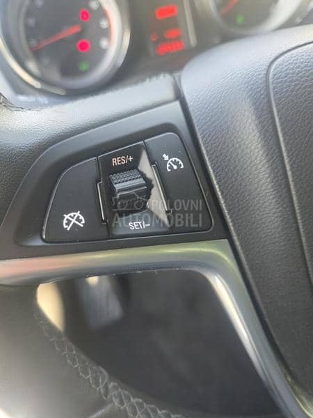 Opel Meriva 1.4B Švajcarska