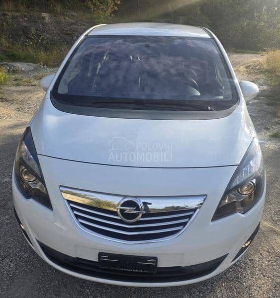 Opel Meriva 1.4B Švajcarska
