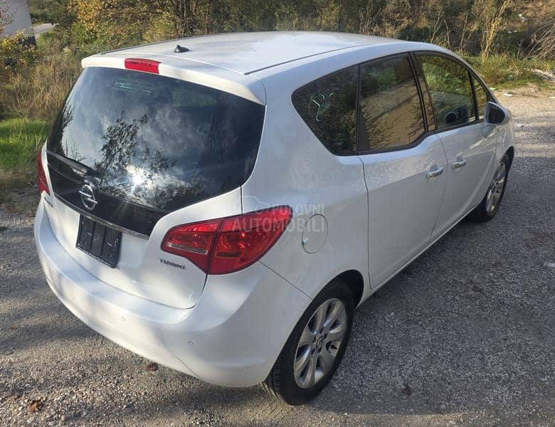 Opel Meriva 1.4B Švajcarska