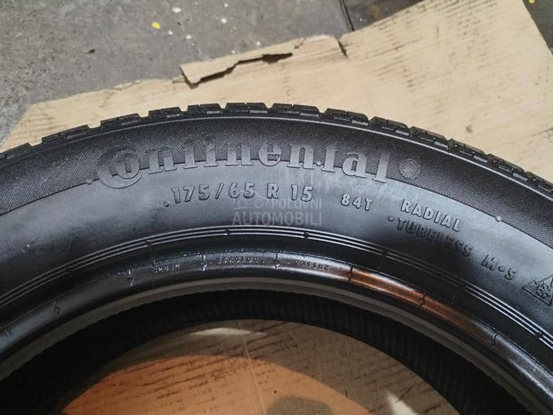Continental 175/65 R15 Zimska
