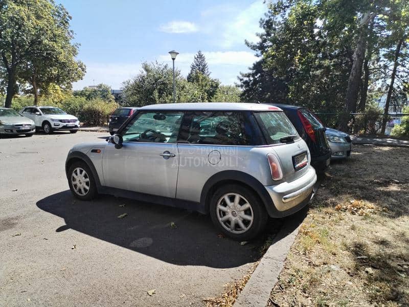 MINI One 1.6