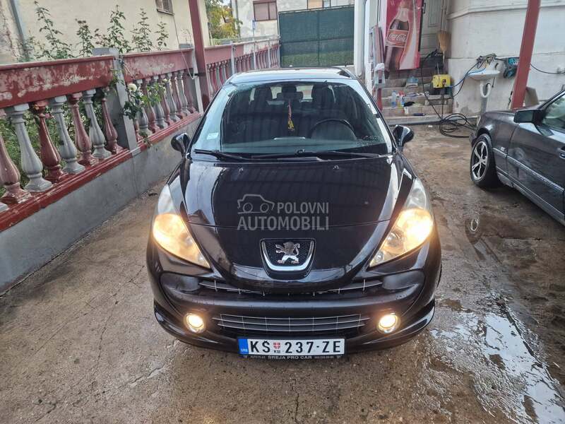 Peugeot 207 1.6b