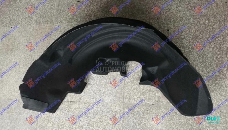 ZADNJE POTKRILO PLASTICNO