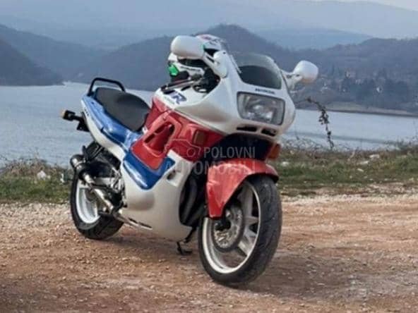 Honda CBR 500f