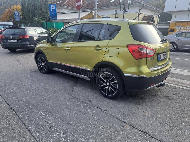 Suzuki SX4 S-Cross All grip
