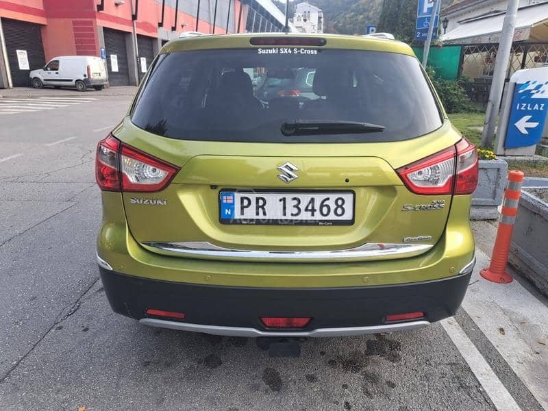 Suzuki SX4 S-Cross All grip