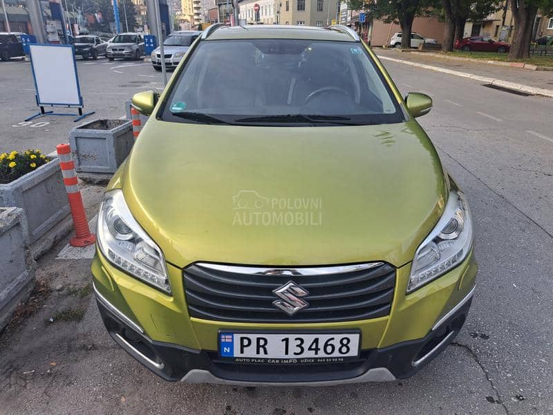 Suzuki SX4 S-Cross All grip
