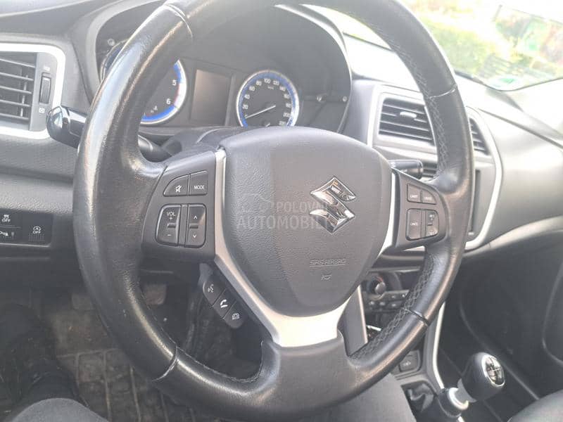 Suzuki SX4 S-Cross All grip