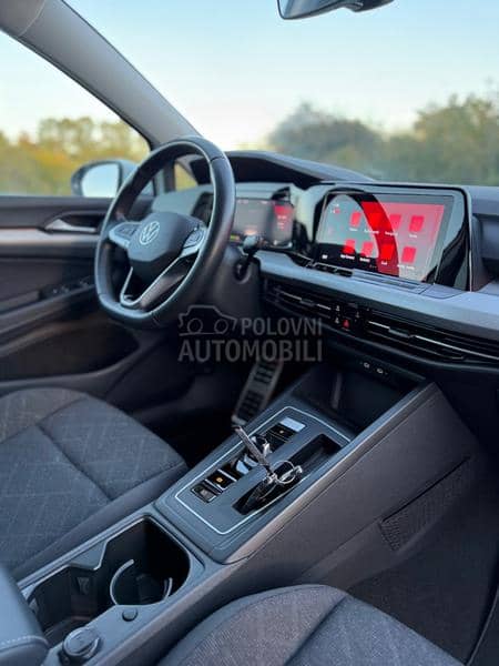 Volkswagen Golf 8 2.0TDI/DSG/FU LL/N0V Volkswagen Golf 8 2.0TDI/DSG/FU LL/N0V