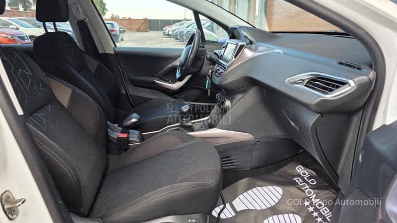 Peugeot 2008 1.2 B.E.N.Z  LEP