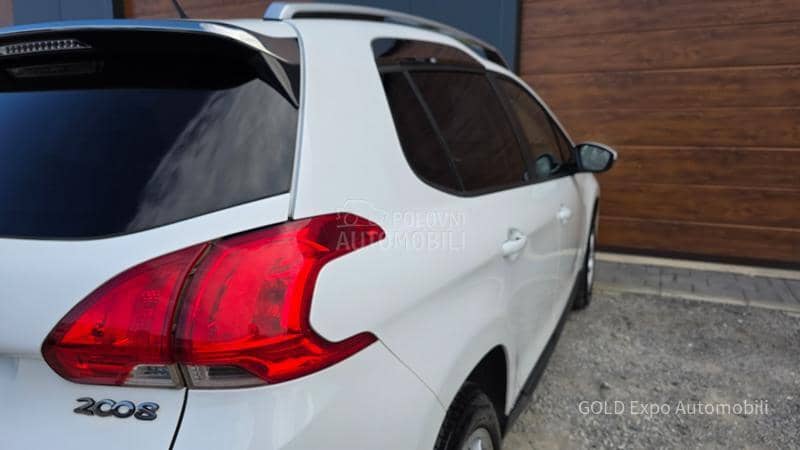 Peugeot 2008 1.2 B.E.N.Z  LEP