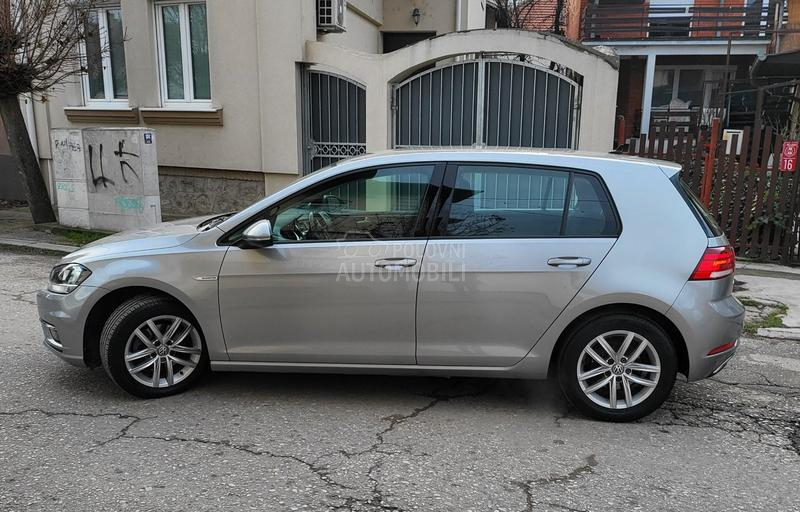 Volkswagen Golf 7 1.5TGI DSG BUSSINES