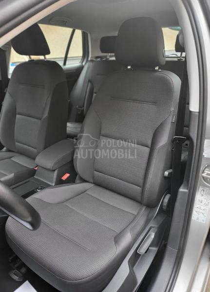 Volkswagen Golf 7 1.5TGI DSG BUSSINES